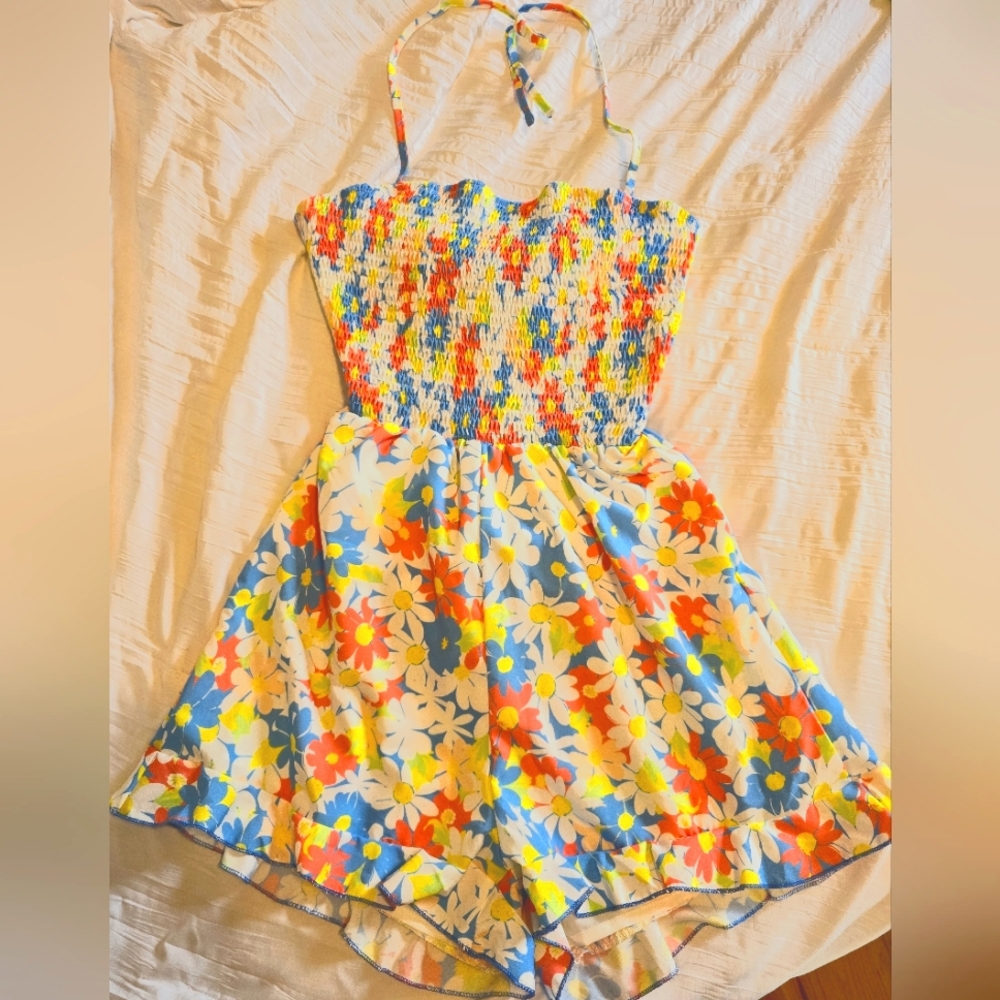 NWT Floral Romper Small